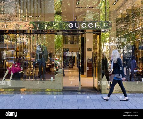 gucci - düsseldorf konigsallee|königsallee dusseldorf fashion.